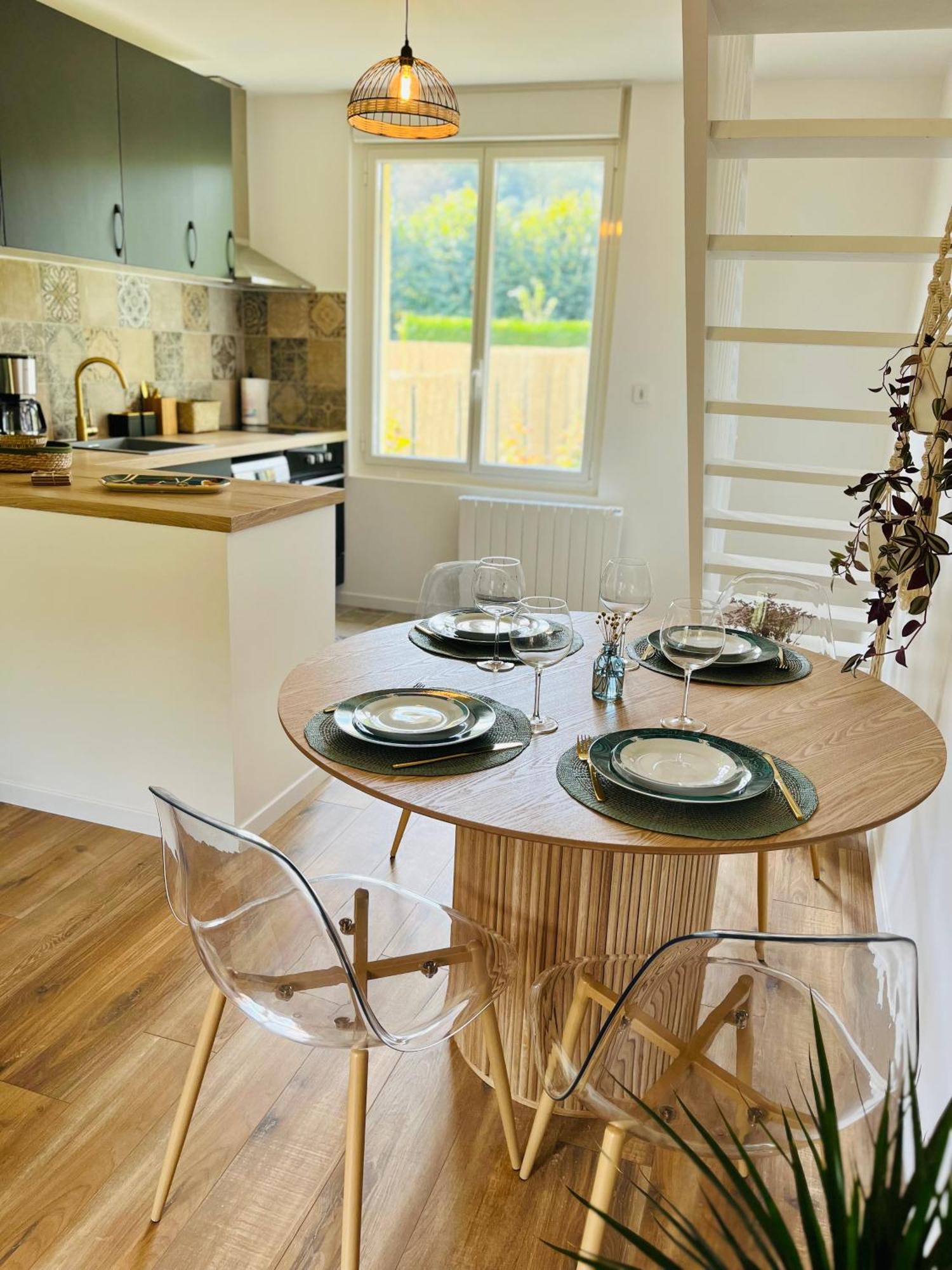 Maison Evasion Voyage Parking Et Jardin By Art De Voyager Étretat Exteriér fotografie